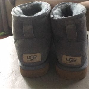 Baby blue short Uggs